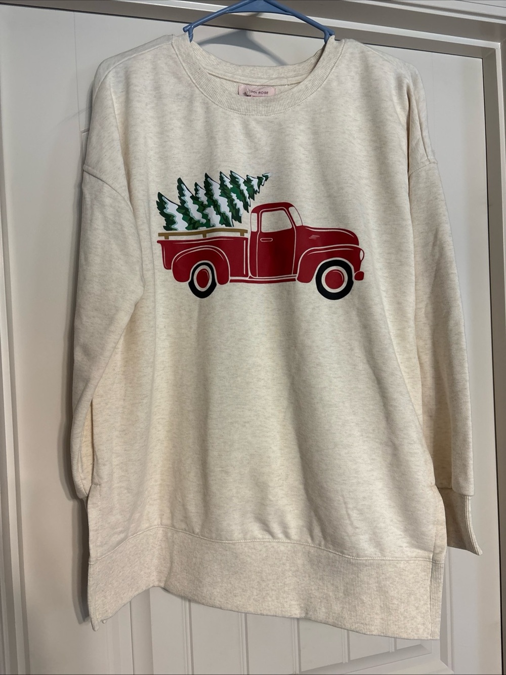 Teddi Rose NWT Women's Holiday Crewneck Pullover Sweater, Cream, Size M